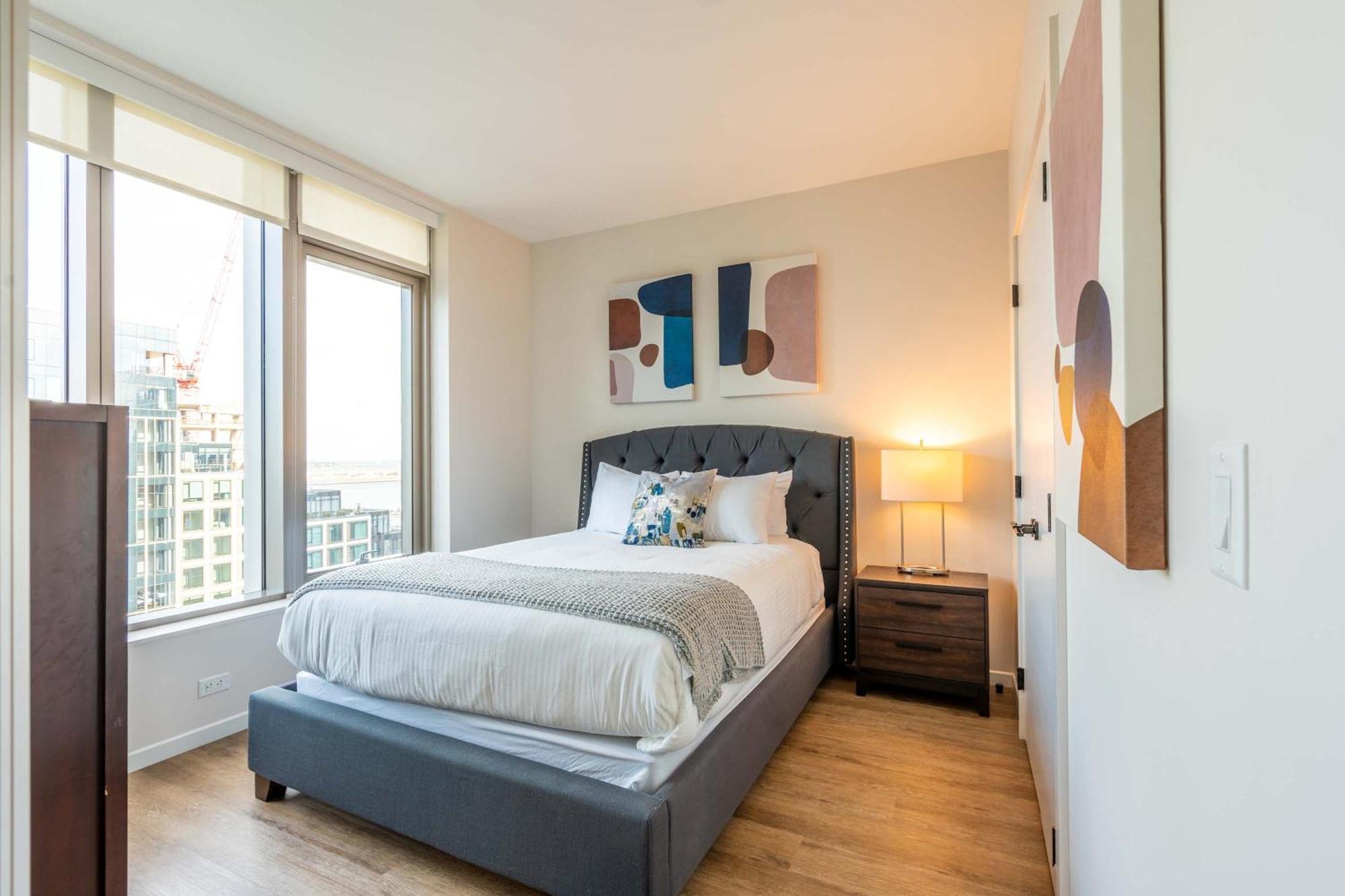 Luxury Apt Heart Of Seaport Boston Exterior photo